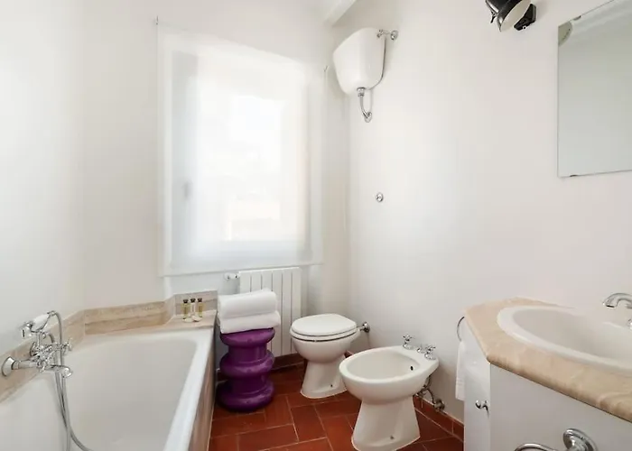 Casa Garibaldi, A Burghesius Apartment