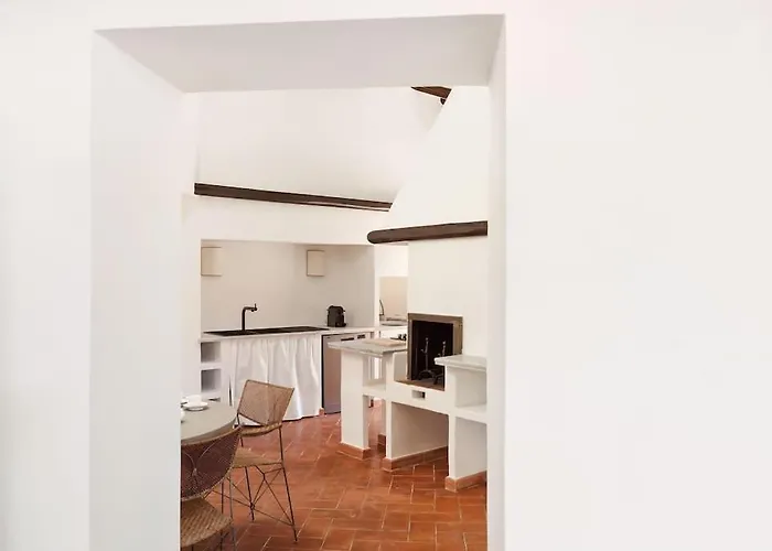 Casa Garibaldi, A Burghesius *